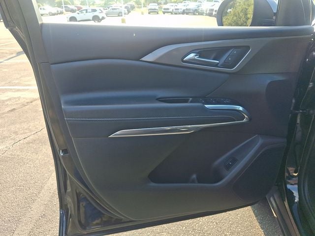 2025 Chevrolet Traverse LT 2LT