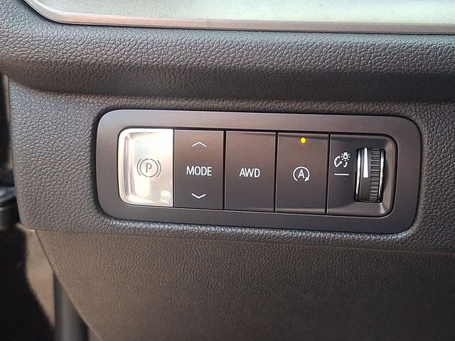 2025 Chevrolet Traverse LT 2LT