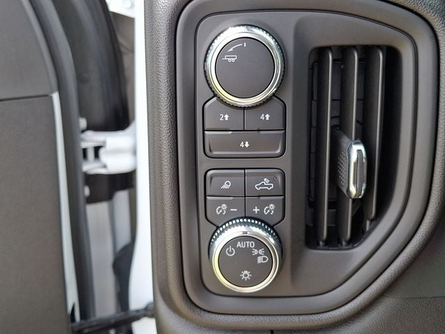 2024 GMC Sierra 3500HD Pro