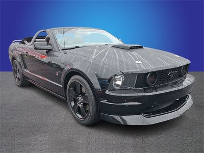 2006 Ford Mustang GT Deluxe