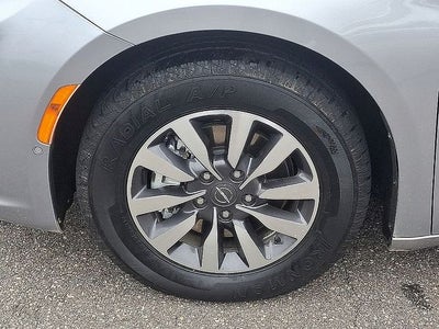 2021 Chrysler Pacifica Hybrid Limited