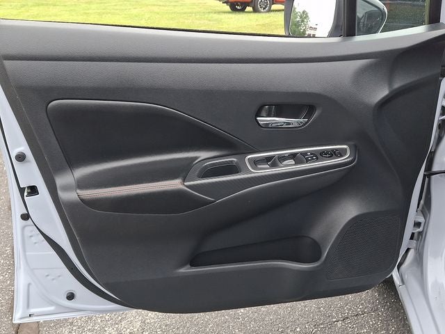 2024 Nissan Versa 1.6 SR