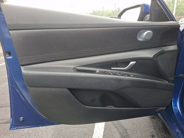 2021 Hyundai Elantra SE