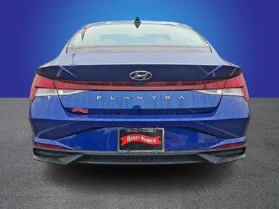 2021 Hyundai Elantra SE