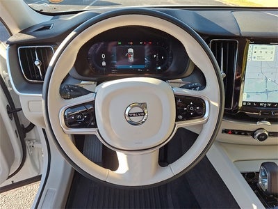 2025 Volvo XC60 B5 Core