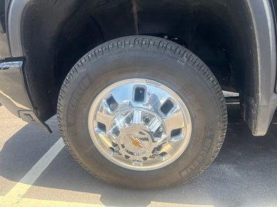 2025 Chevrolet Silverado 3500HD High Country