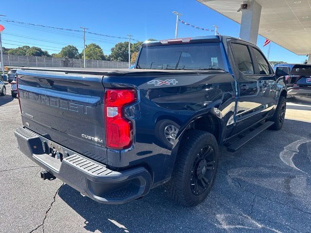 2022 Chevrolet Silverado 1500 LTD Custom