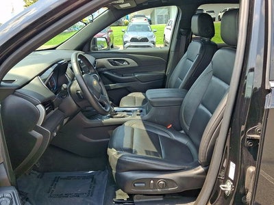 2022 Chevrolet Traverse LT Leather