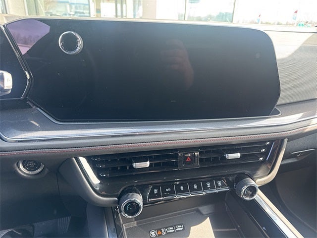 2025 Chevrolet Suburban RST