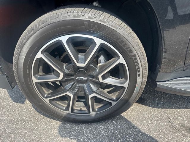 2021 Chevrolet Suburban RST