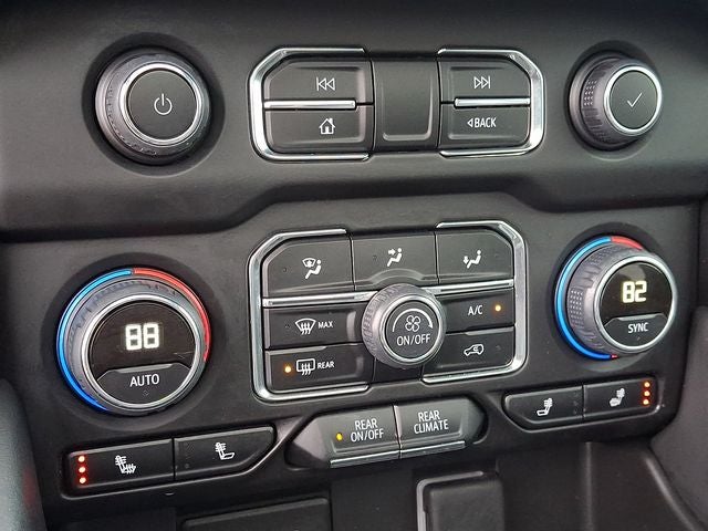 2024 Chevrolet Suburban RST