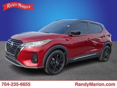 2023 Nissan Kicks SR