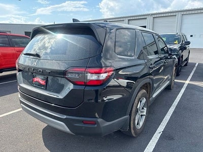 2023 Honda Pilot EX-L 8 Passenger