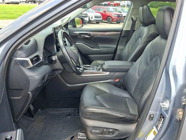 2021 Toyota Highlander Platinum