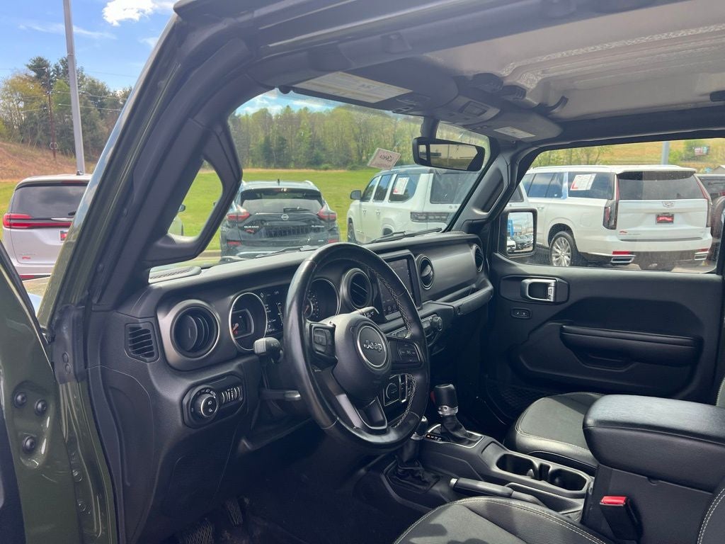 2021 Jeep Gladiator Sport