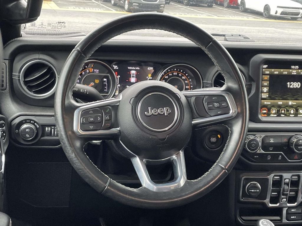 2022 Jeep Gladiator Overland