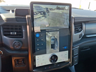 2023 Ford F-150 Lightning Lariat