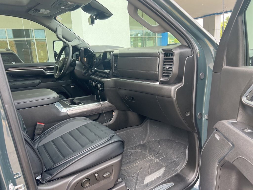 2025 Chevrolet Silverado 2500HD LTZ