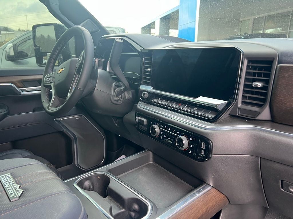 2025 Chevrolet Silverado 2500HD High Country