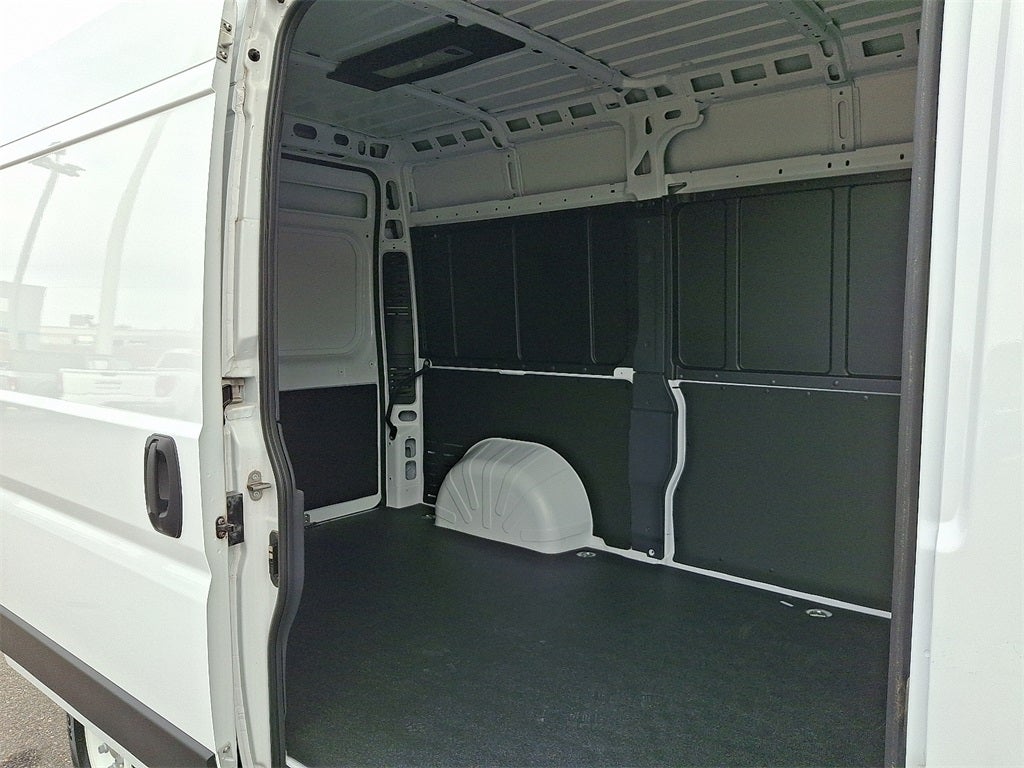 2024 RAM ProMaster 2500 High Roof 136 WB