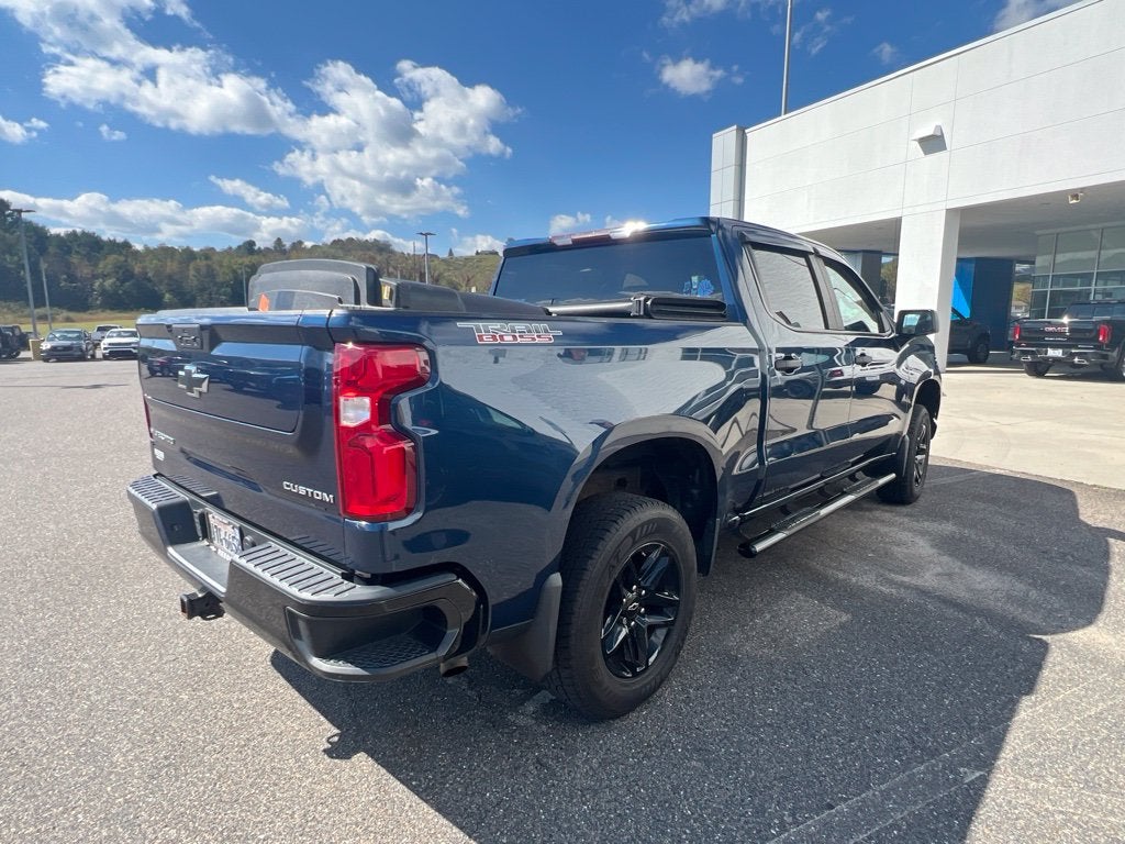2022 Chevrolet Silverado 1500 LTD Custom Trail Boss