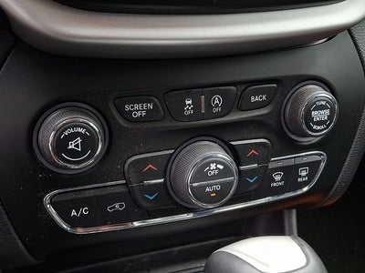 2017 Jeep Cherokee Overland