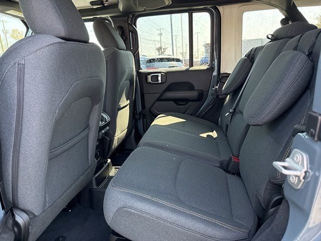 2025 Jeep Wrangler Sahara 4xe