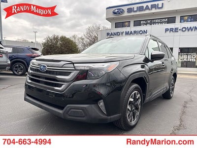 2025 Subaru Forester Premium