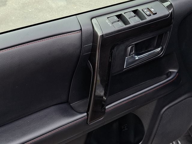 2024 Toyota 4Runner TRD Off-Road