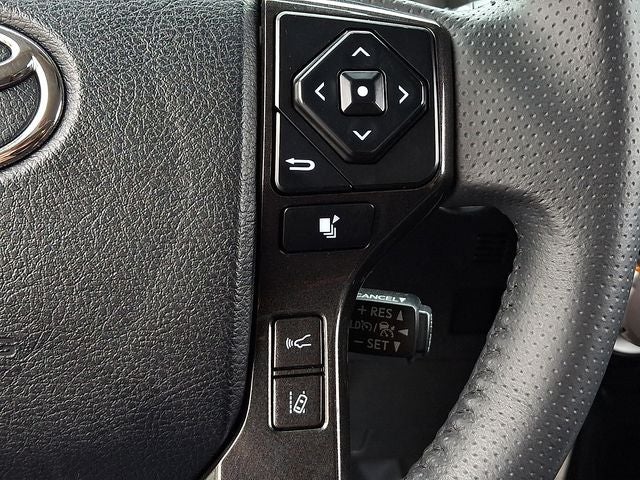 2024 Toyota 4Runner TRD Off-Road