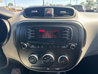 2016 Kia Soul Base