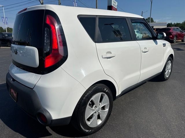 2016 Kia Soul Base
