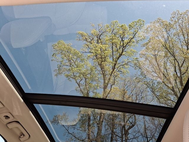 2023 Volvo XC60 B6 Ultimate Dark Theme