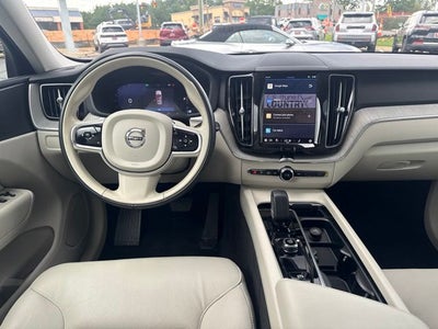 2024 Volvo XC60 B5 Plus Dark Theme