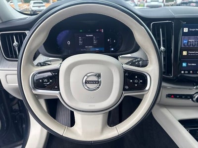 2024 Volvo XC60 B5 Plus Dark Theme