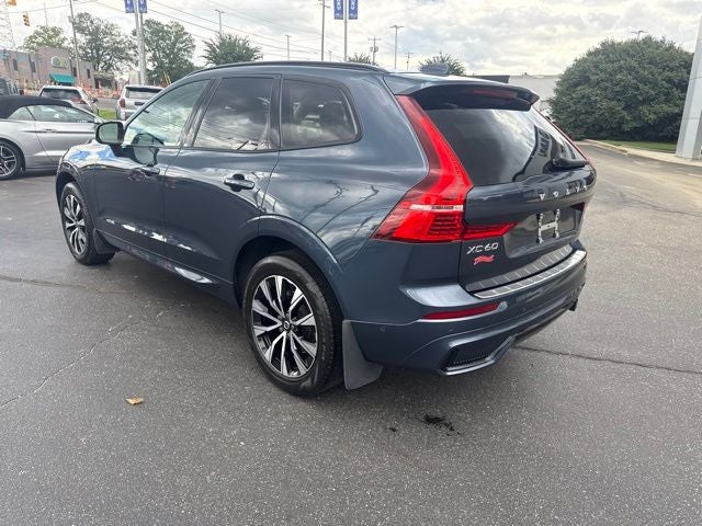 2024 Volvo XC60 B5 Plus Dark Theme