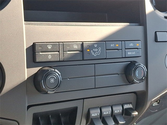 2023 Ford F-650SD Base