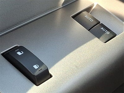 2023 Ford F-650SD Base