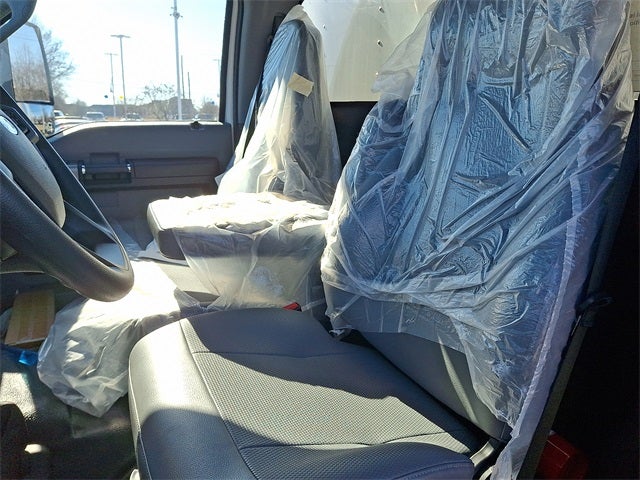 2023 Ford F-650SD Base