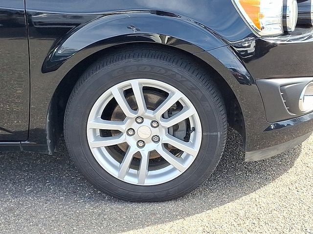 2016 Chevrolet Sonic LT