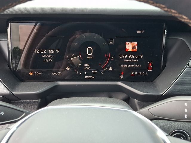 2025 GMC Acadia AT4