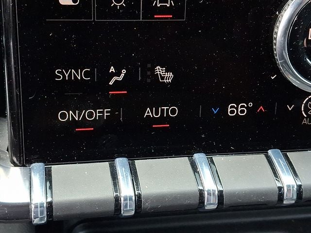 2025 GMC Acadia AT4