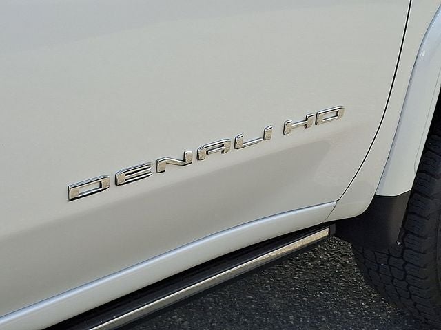 2024 GMC Sierra 3500HD Denali Ultimate