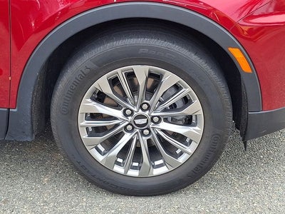 2024 Cadillac XT4 Premium Luxury