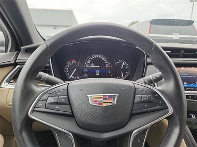 2017 Cadillac XT5 Base
