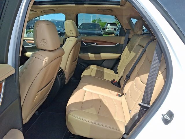 2019 Cadillac XT5 Platinum