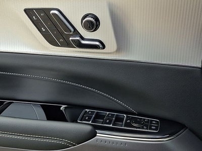 2024 Cadillac LYRIQ Tech