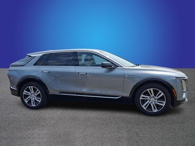 2024 Cadillac LYRIQ Tech