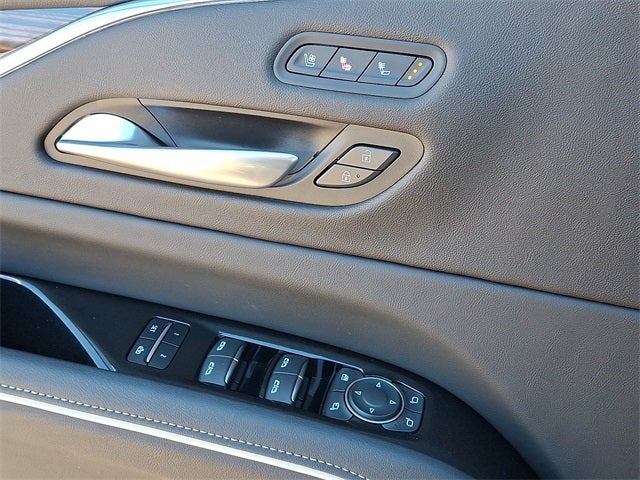 2024 Cadillac Escalade ESV Premium