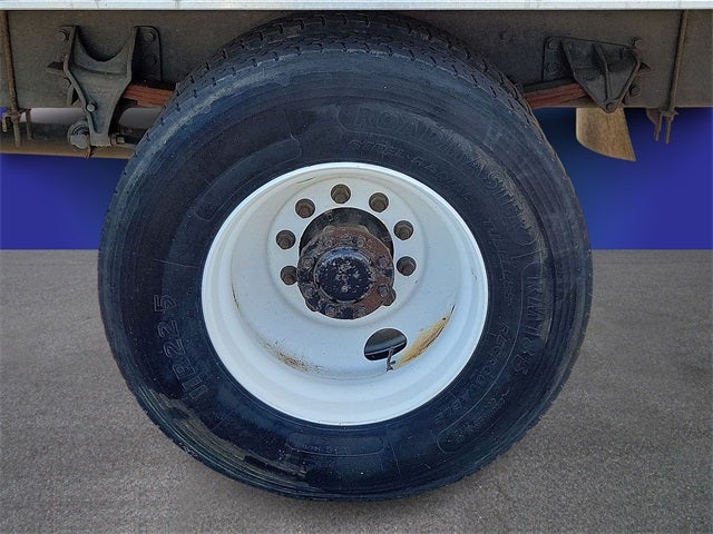 2018 International 4300 26FT BOX